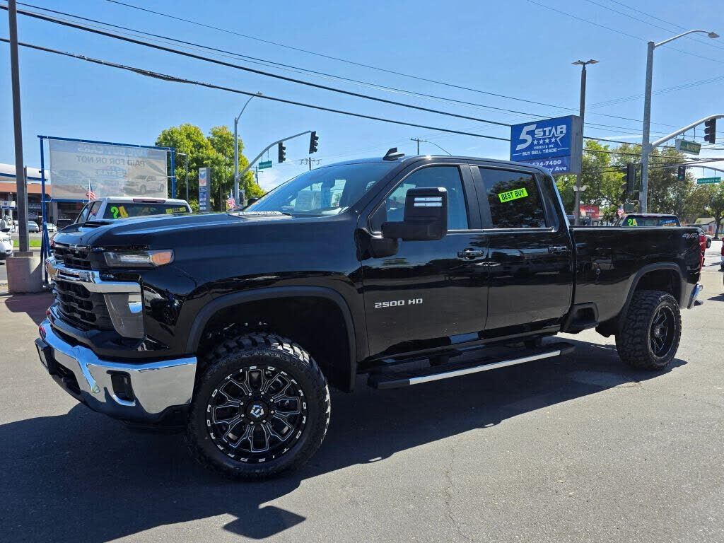 2025 CHEVROLET Silverado HD