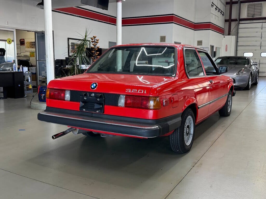 1982 BMW 320i