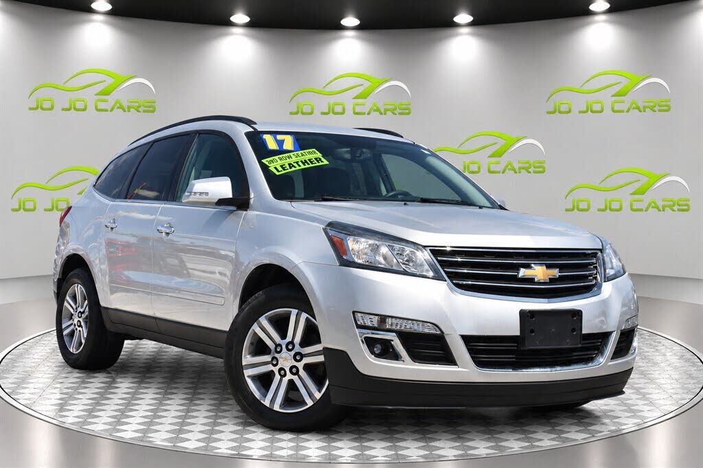 2017 CHEVROLET Traverse