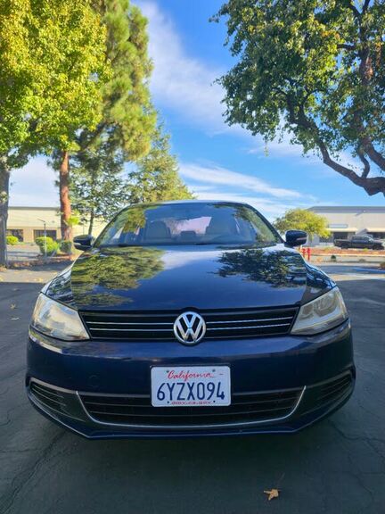 2013 VOLKSWAGEN Jetta