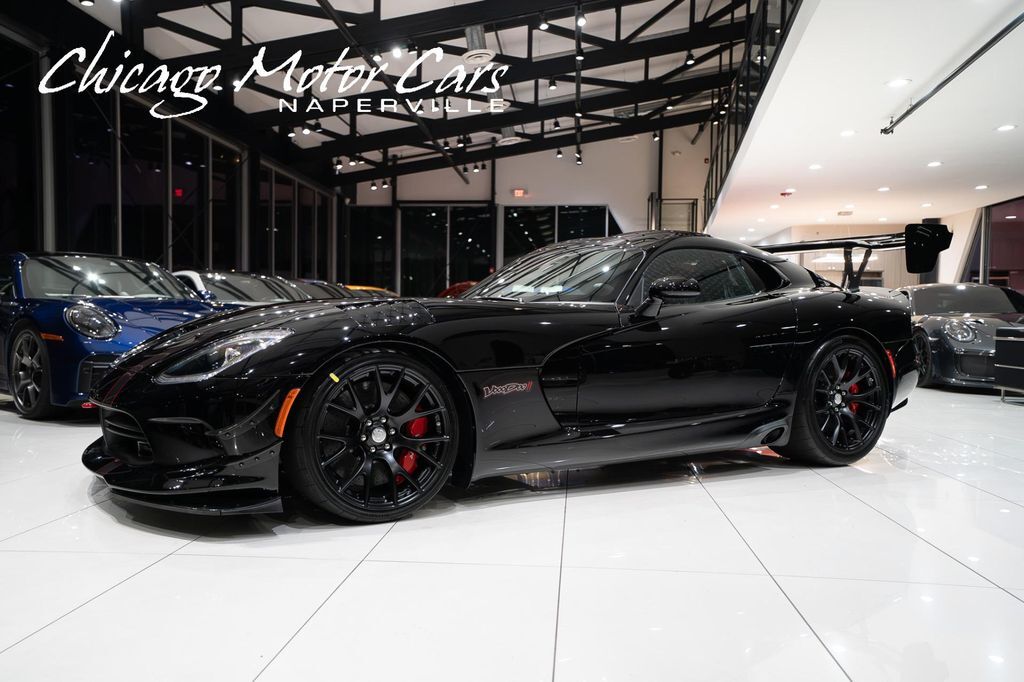 2017 DODGE Viper