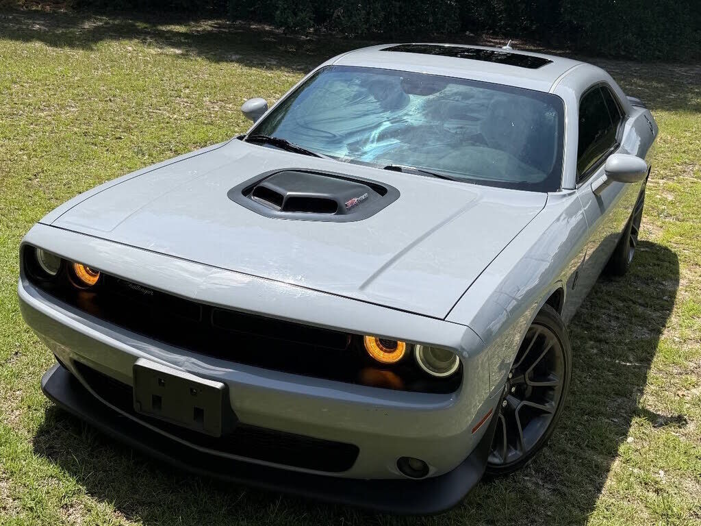 2021 DODGE Challenger