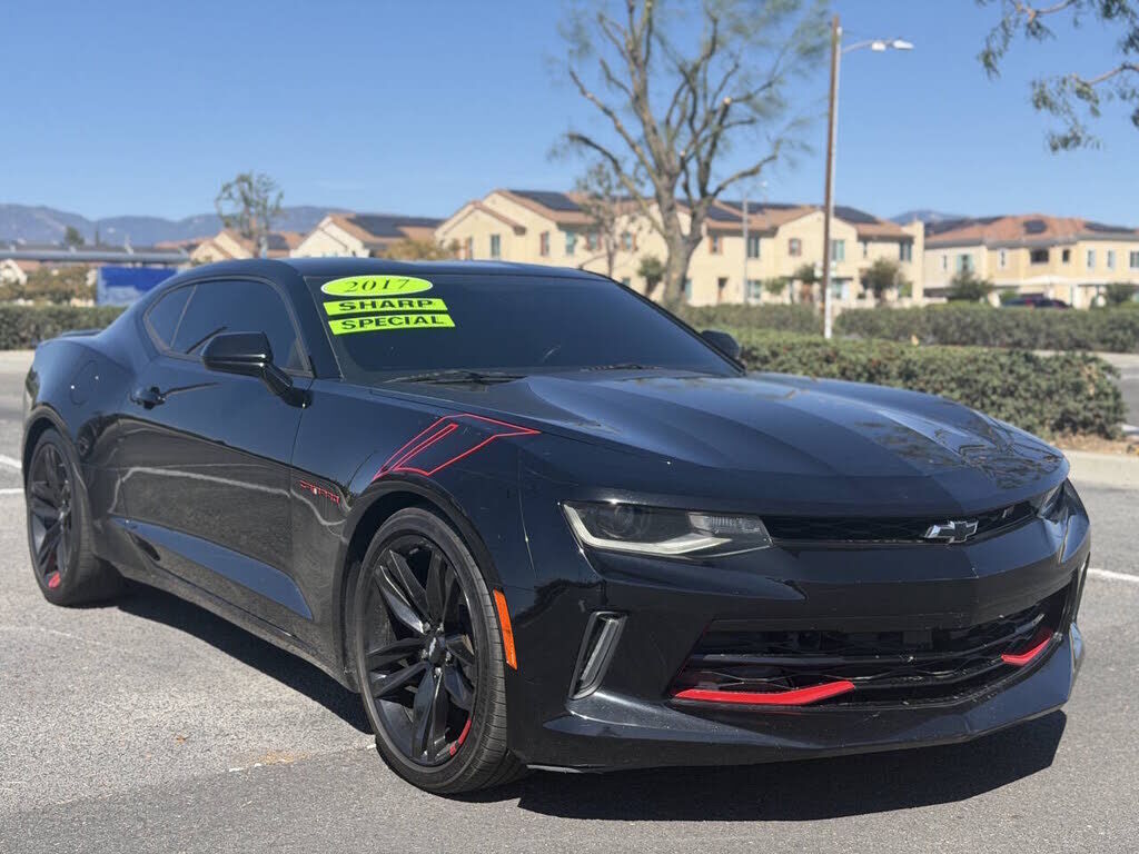 2017 CHEVROLET Camaro