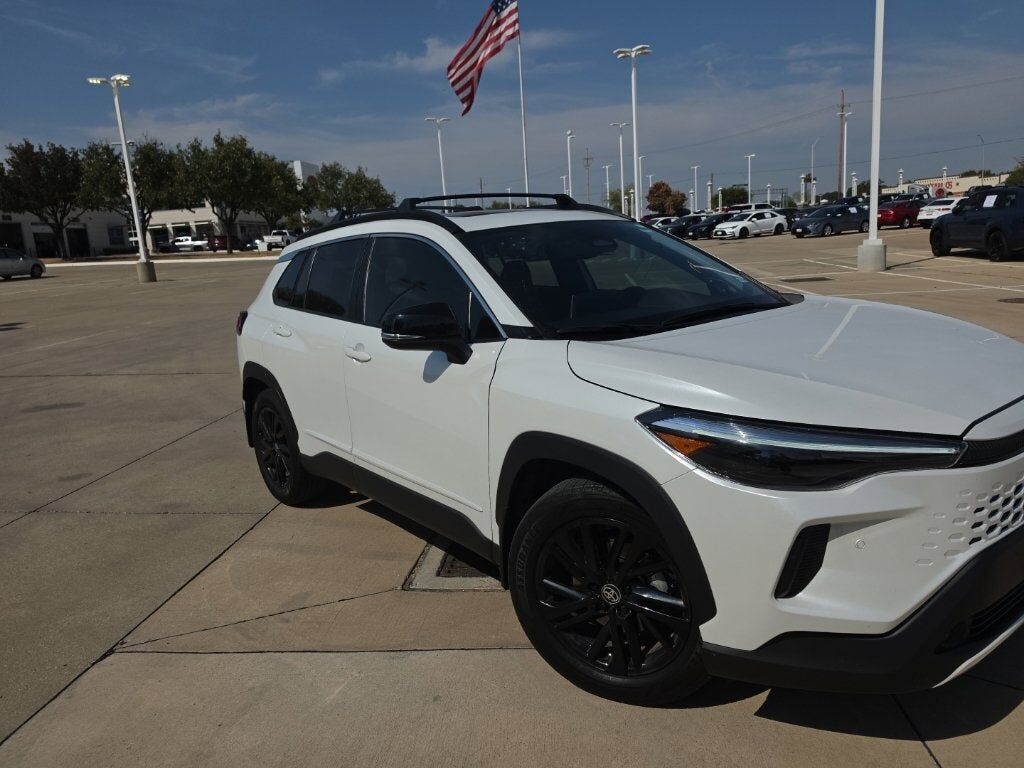 2026 TOYOTA COROLLA