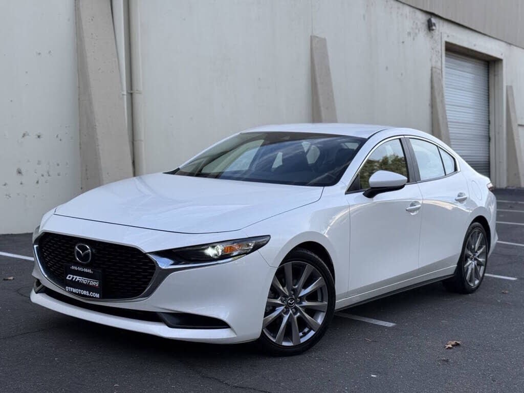 2021 MAZDA Mazda3