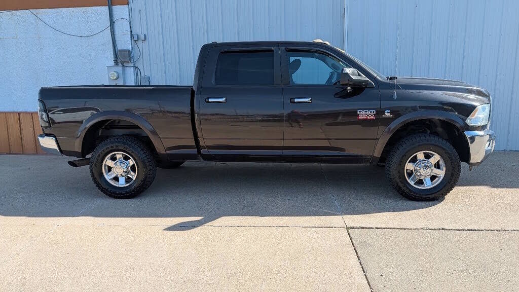 2010 DODGE Ram