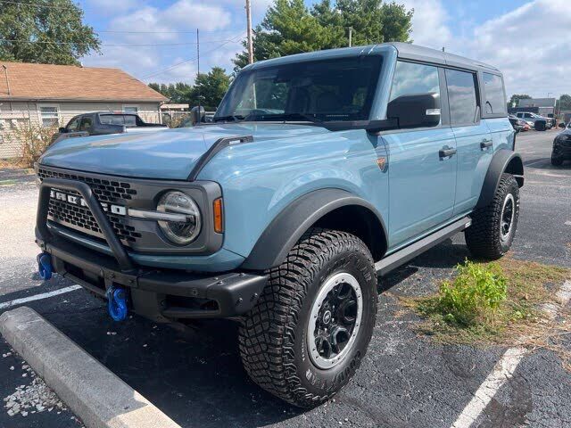 2023 FORD Bronco