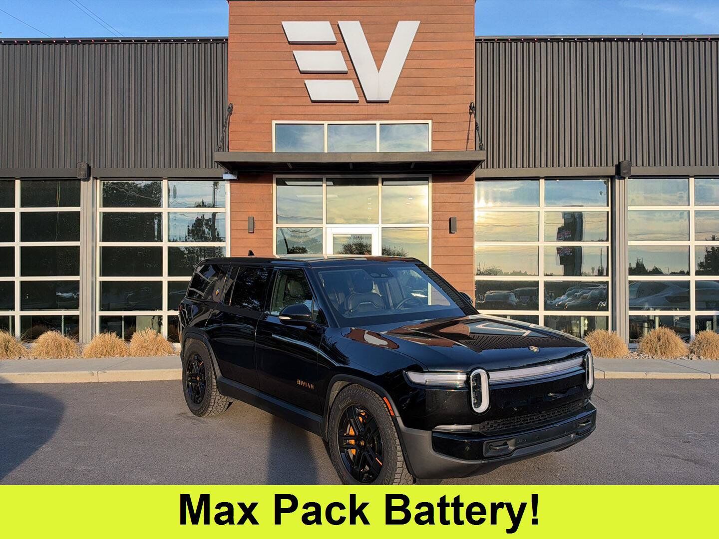 2026 RIVIAN R1S