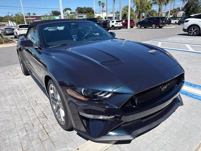 2022 FORD Mustang