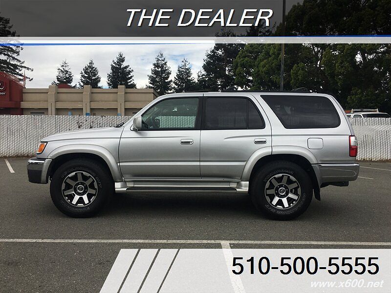 2002 TOYOTA 4-Runner