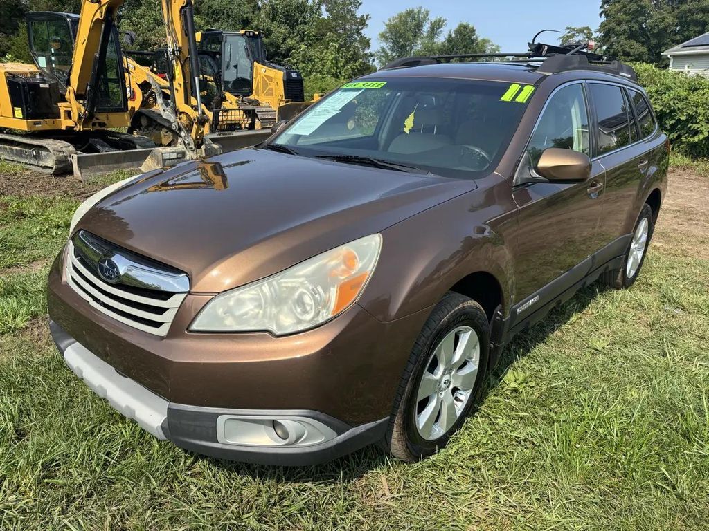 2011 SUBARU Outback