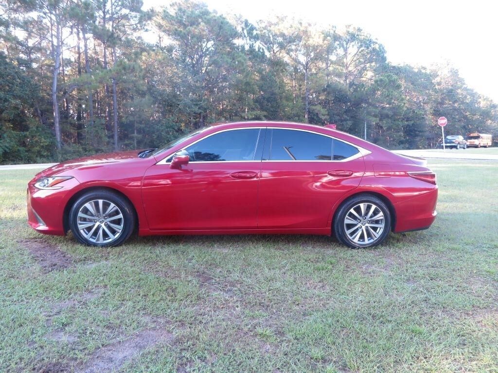 2021 LEXUS ES