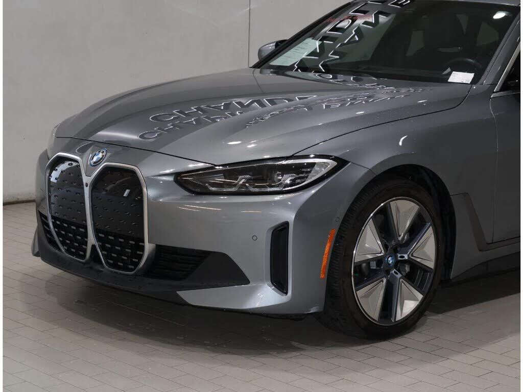 2024 BMW i4