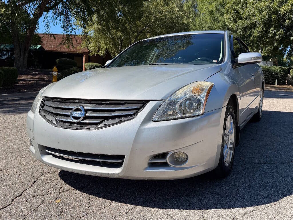 2012 NISSAN Altima