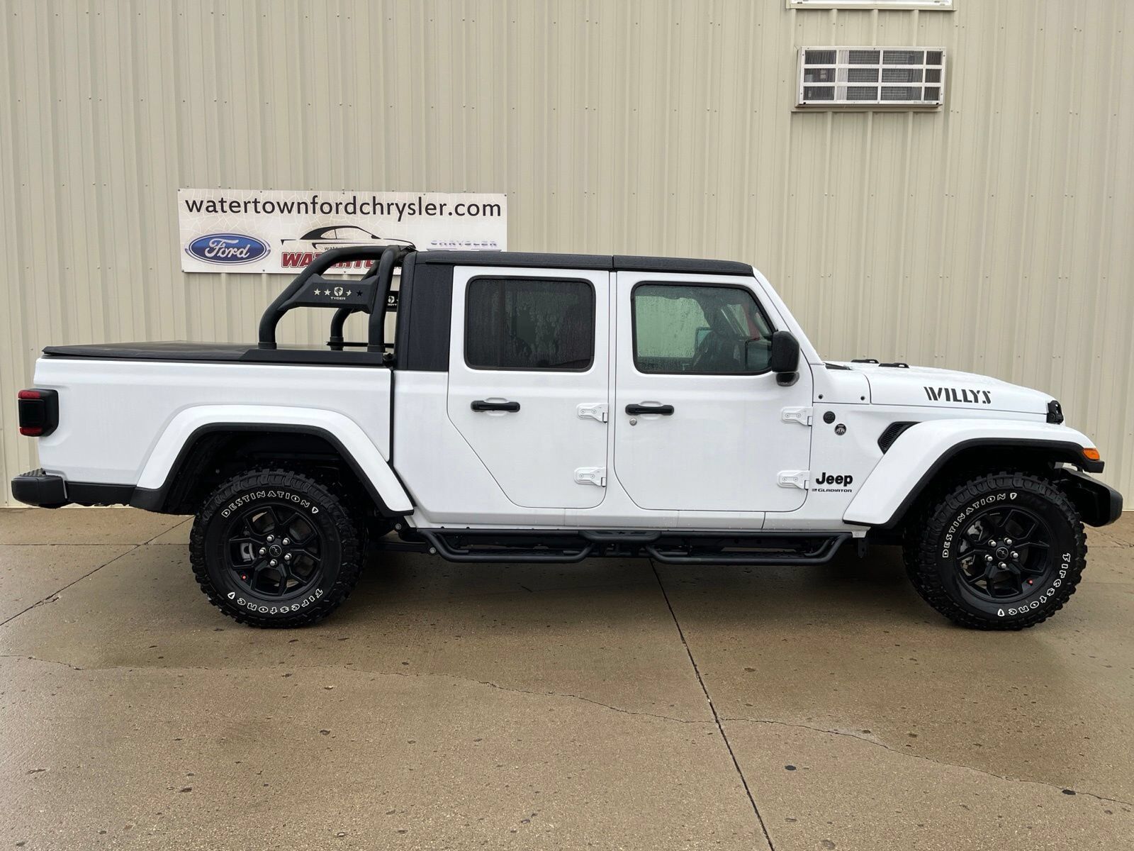 2024 JEEP Gladiator