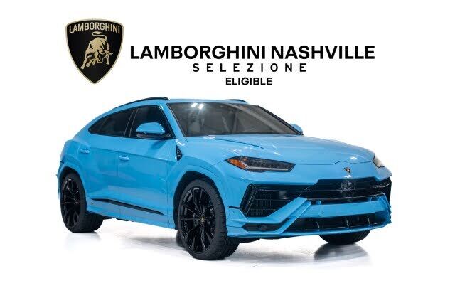 2024 LAMBORGHINI URUS