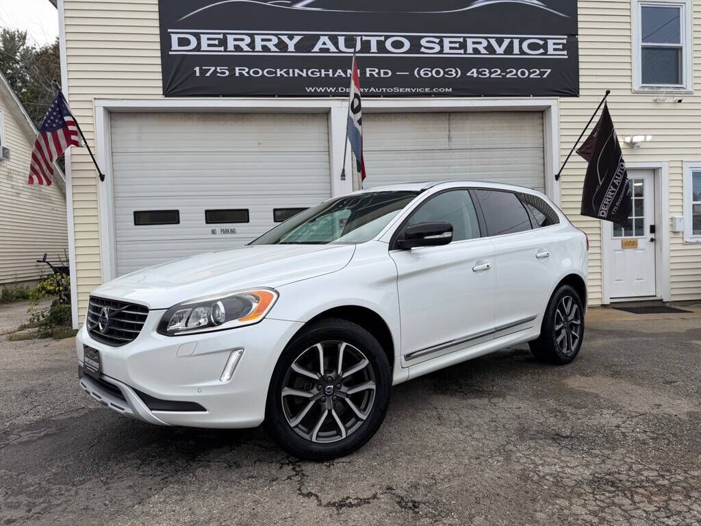 2017 VOLVO XC60