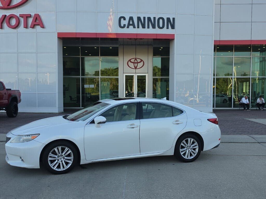 2013 LEXUS ES