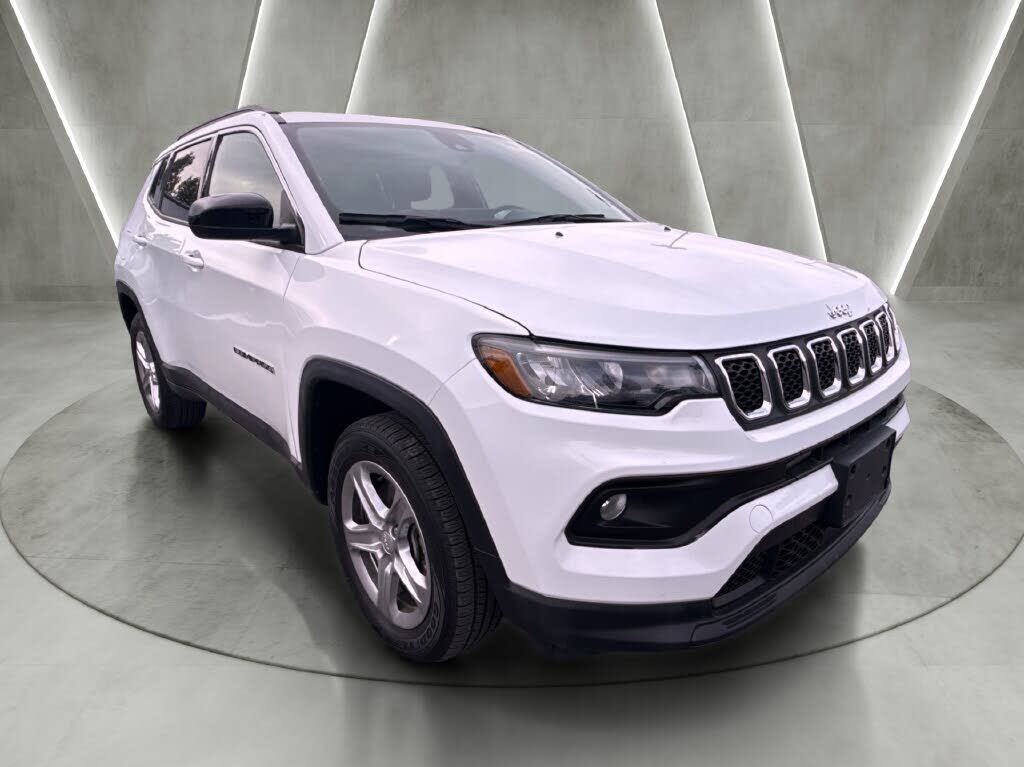 2024 JEEP Compass