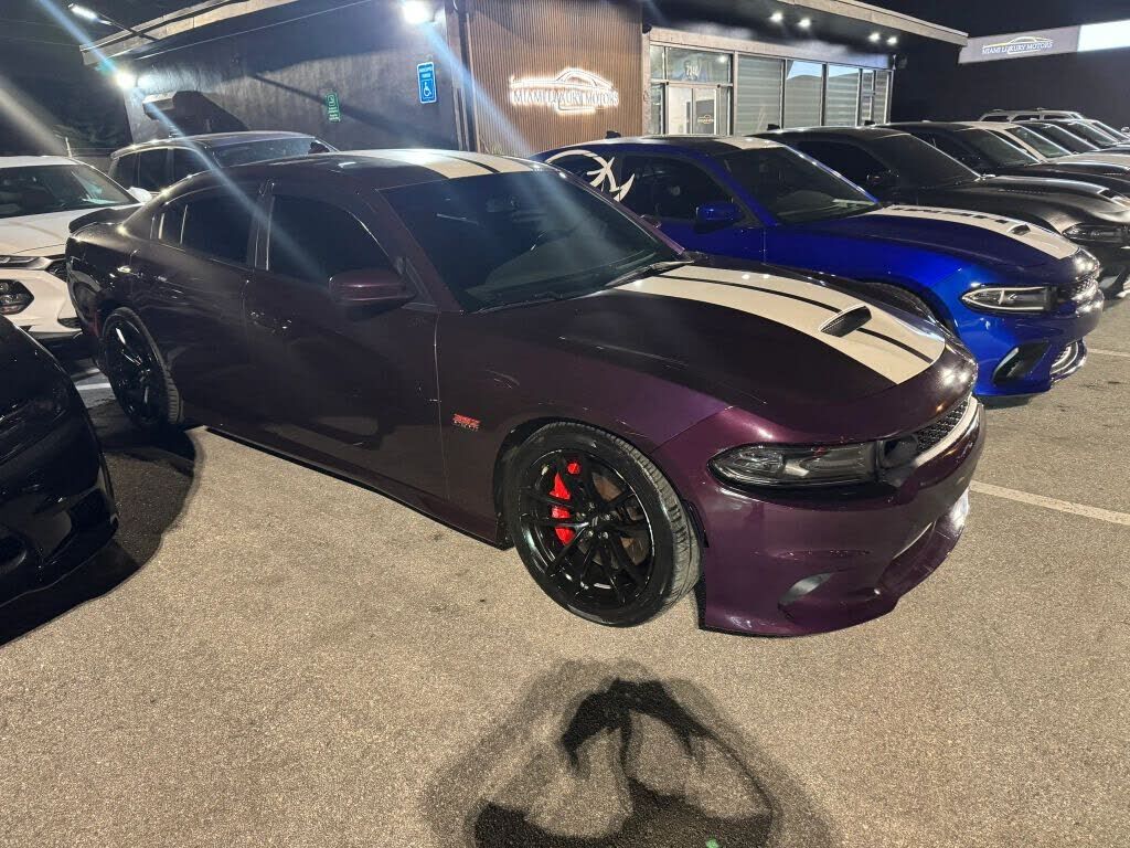 2020 DODGE Charger