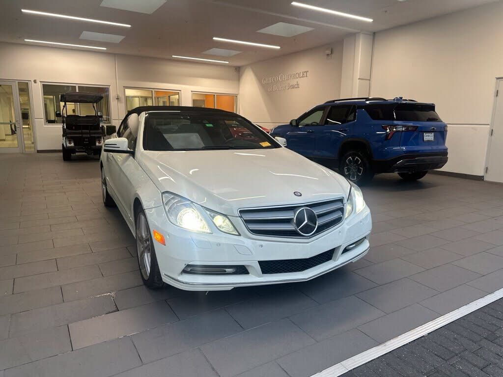 2012 MERCEDES-BENZ E-Class