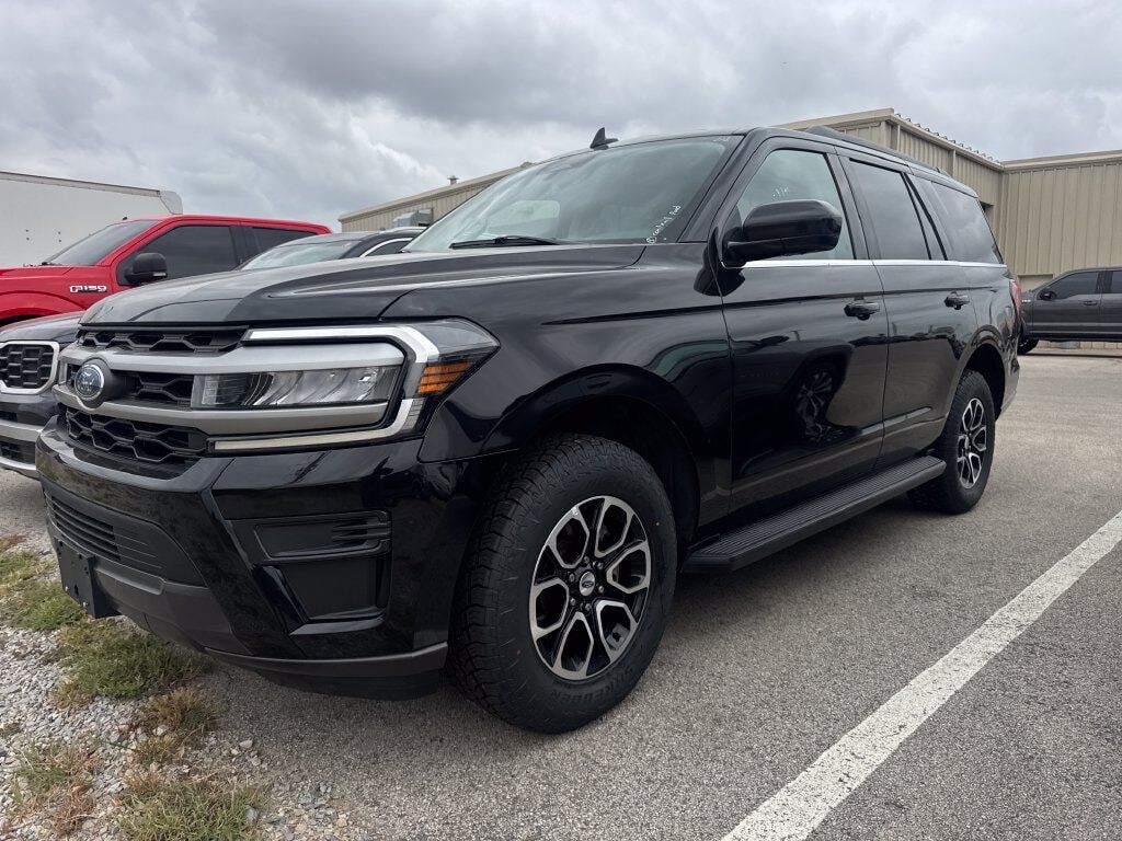 2024 FORD Expedition
