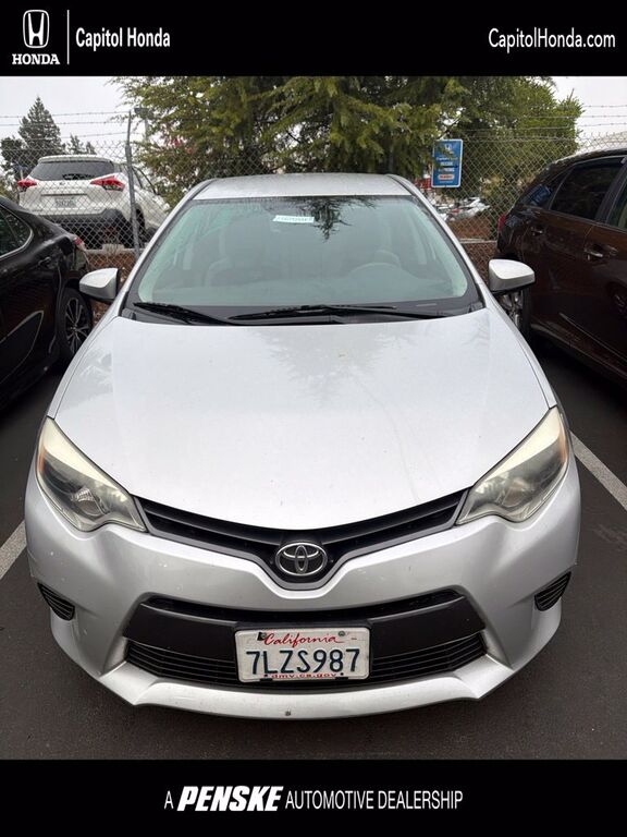 2015 TOYOTA Corolla