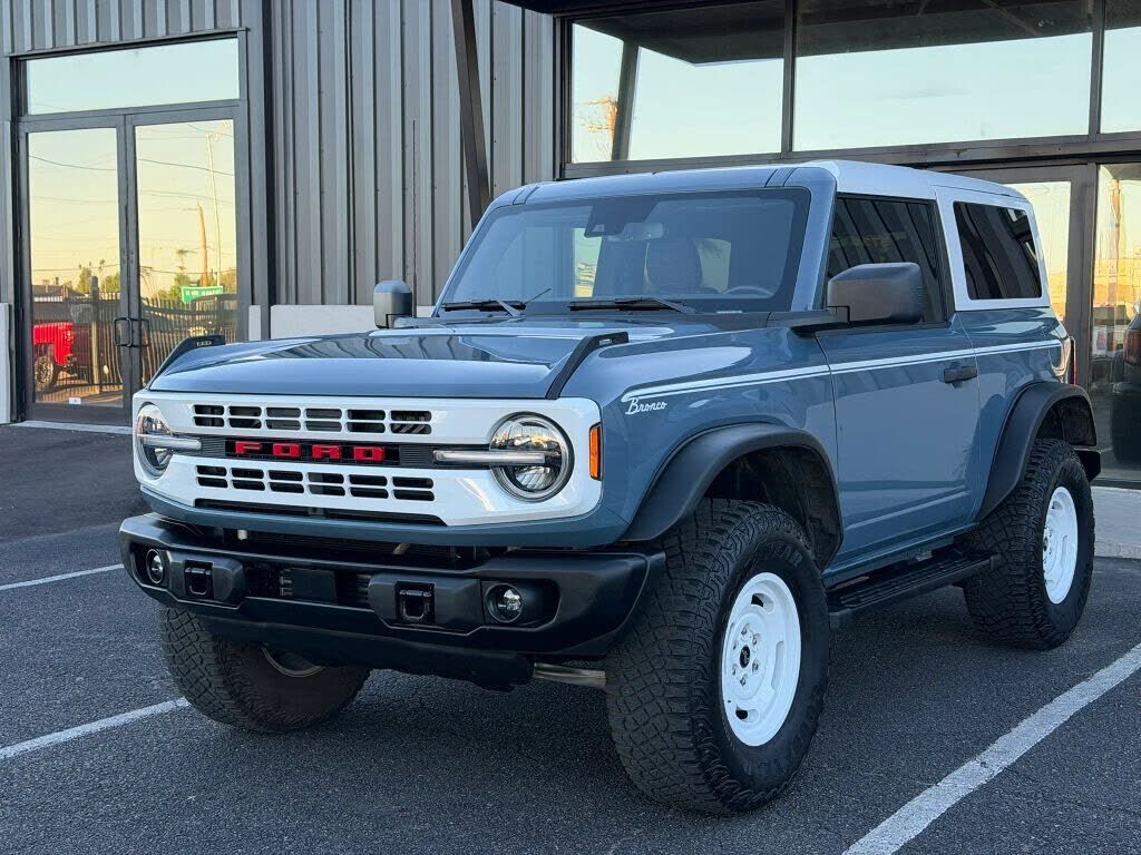 2024 FORD Bronco