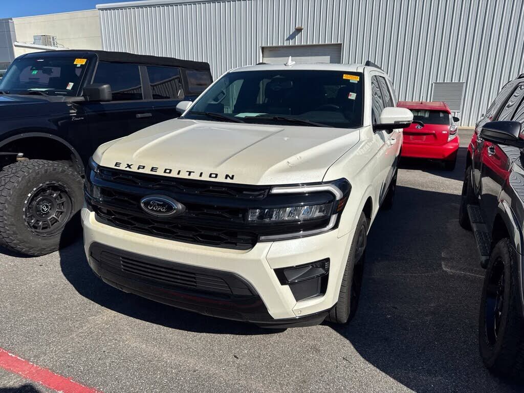 2024 FORD Expedition