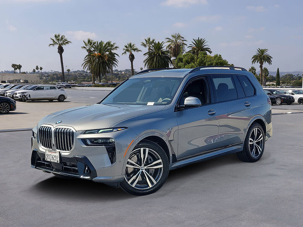 2026 BMW X7
