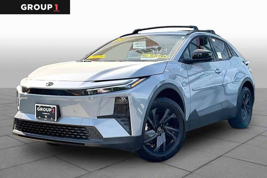 2026 TOYOTA C-HR