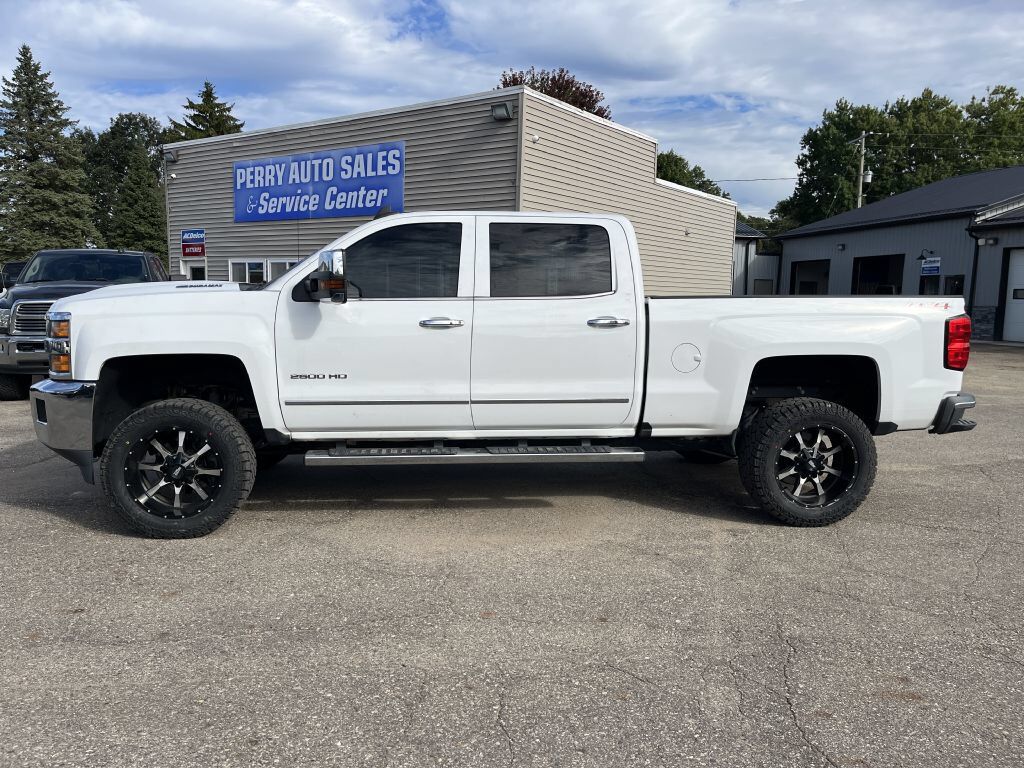 2017 CHEVROLET Silverado