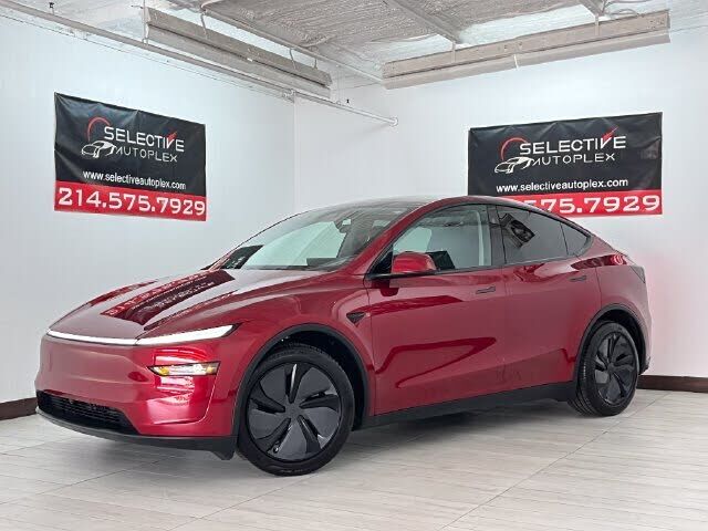 2026 TESLA Model Y