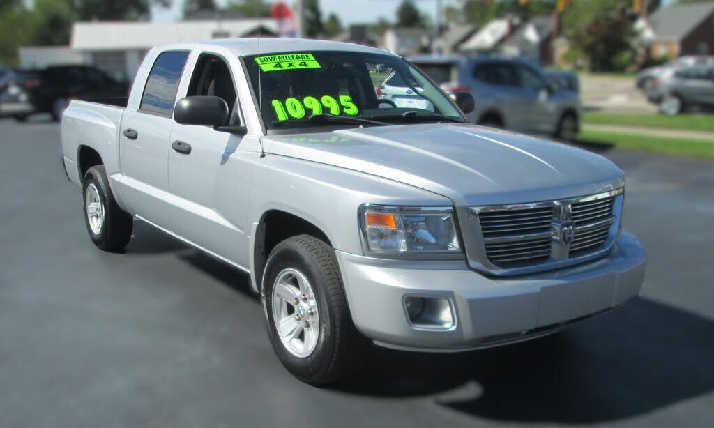 2008 DODGE Dakota