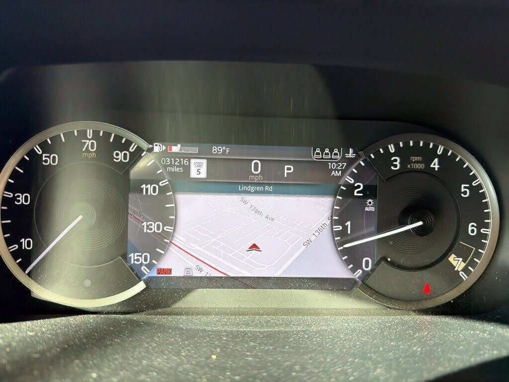 2023 LAND ROVER Defender