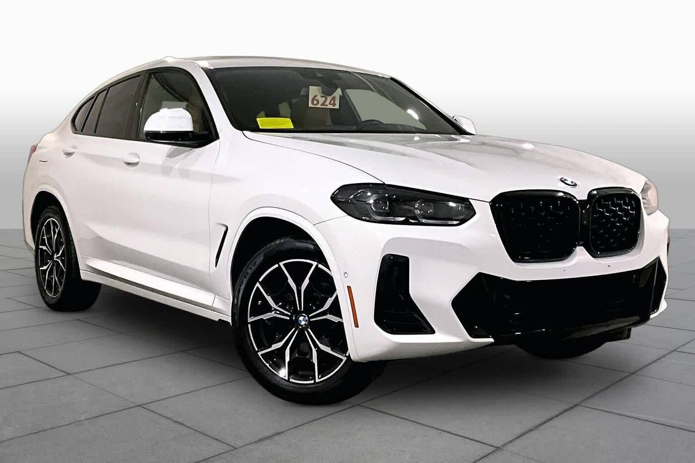 2025 BMW X4