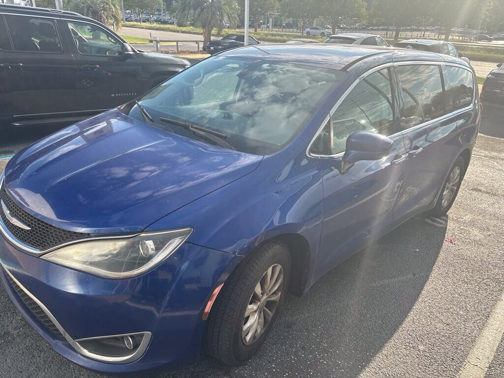 2018 CHRYSLER Pacifica