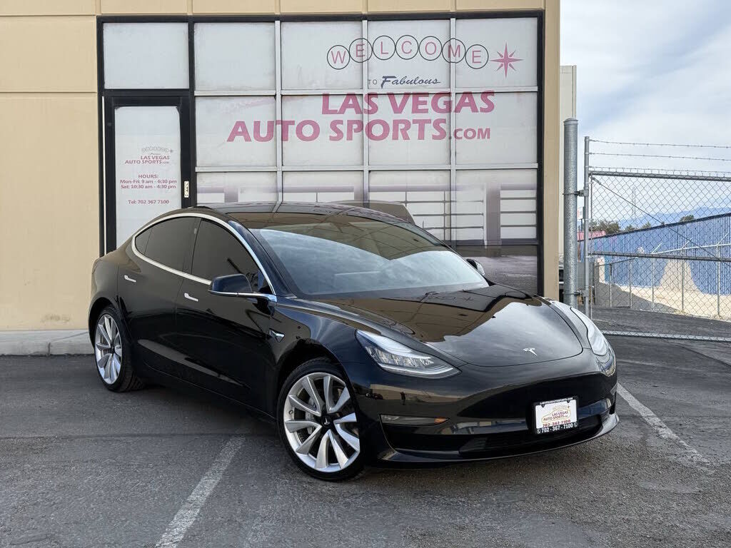 2020 TESLA Model 3