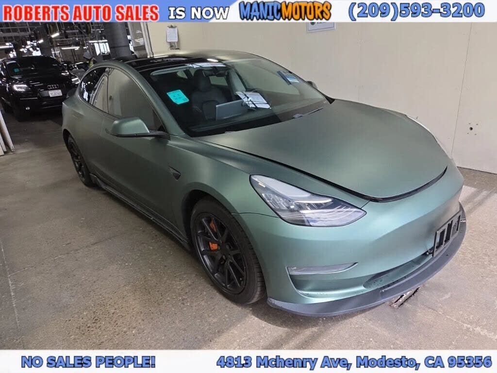2020 TESLA Model 3