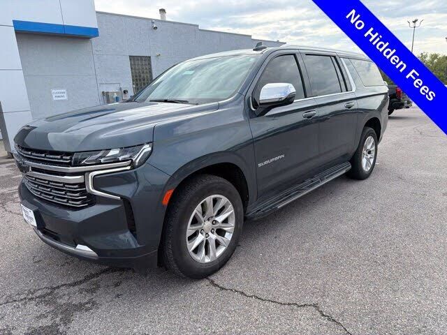 2021 CHEVROLET Suburban