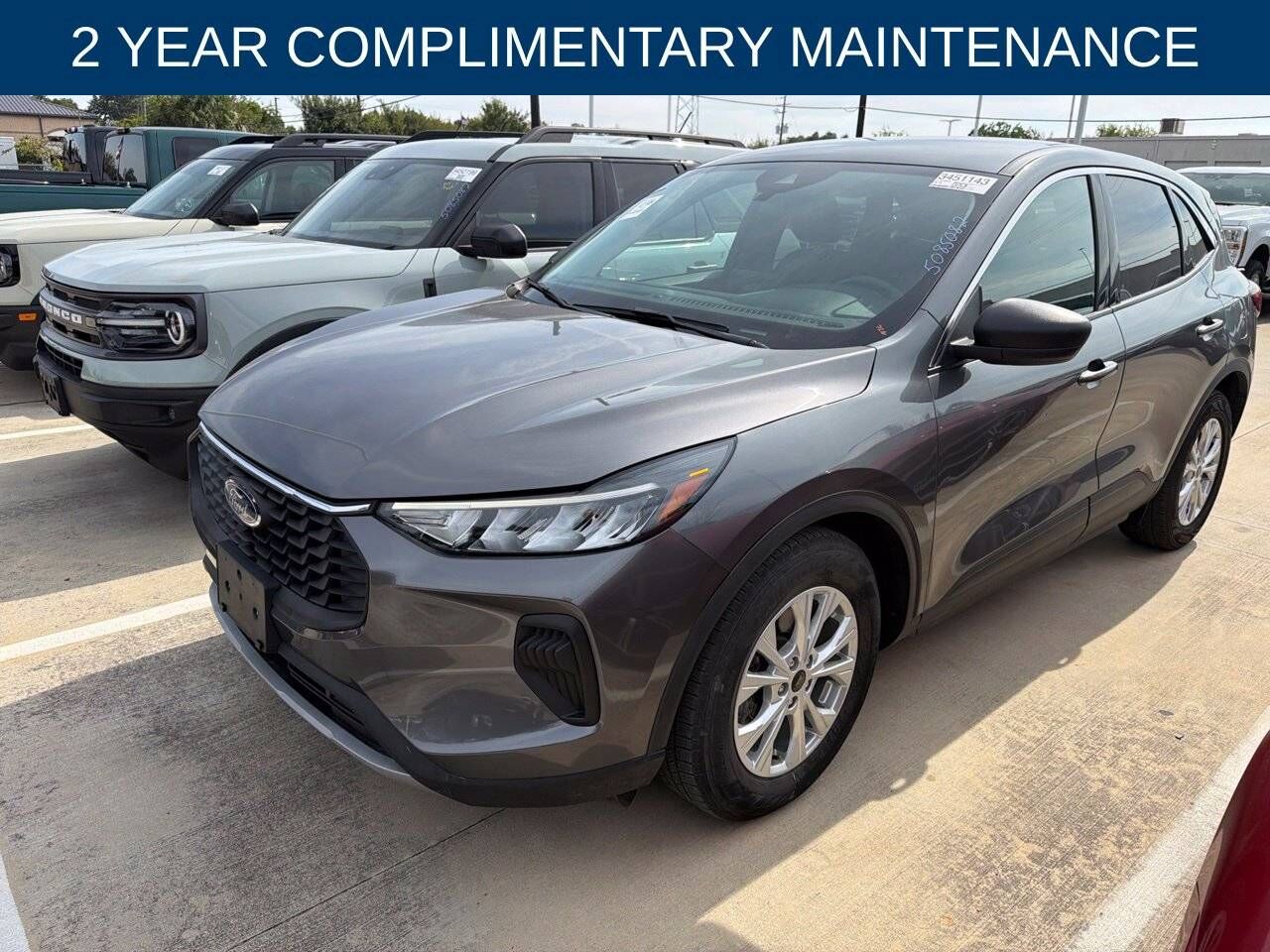 2024 FORD Escape