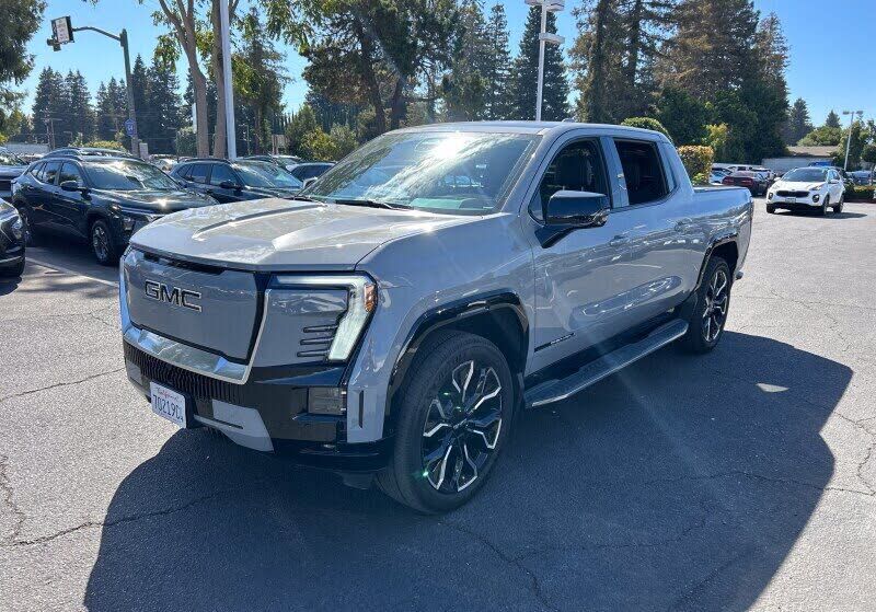 2024 GMC Sierra EV