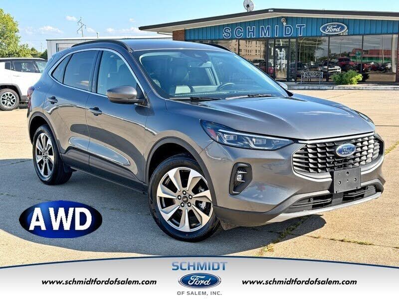 2025 FORD Escape