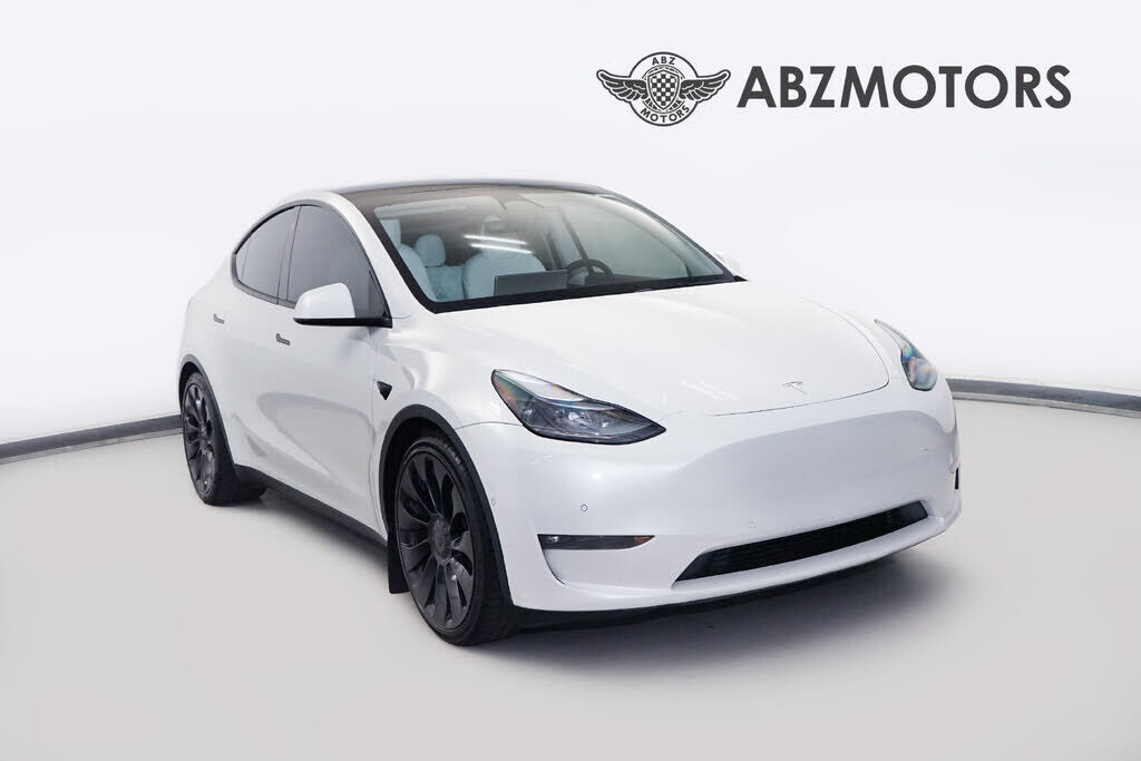 2022 TESLA Model Y