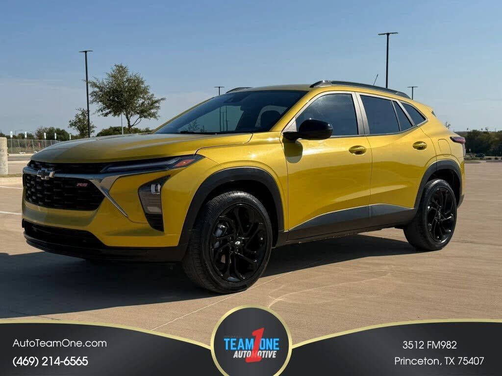 2024 CHEVROLET Trax