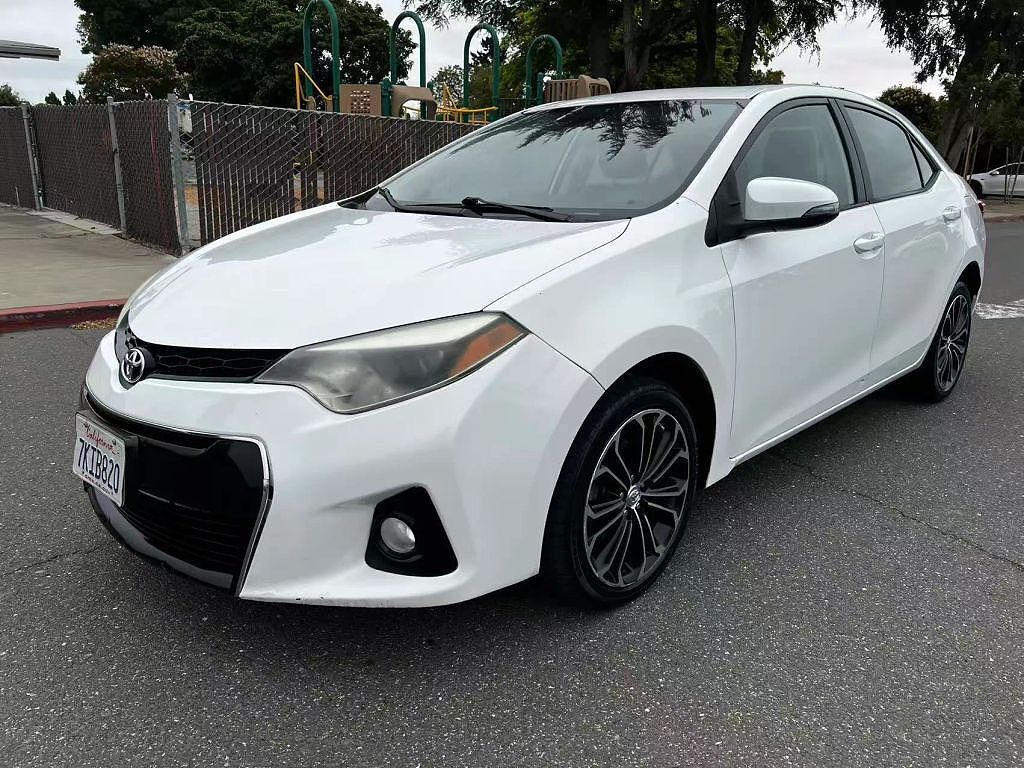 2015 TOYOTA Corolla