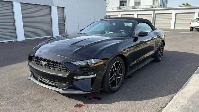 2019 FORD Mustang