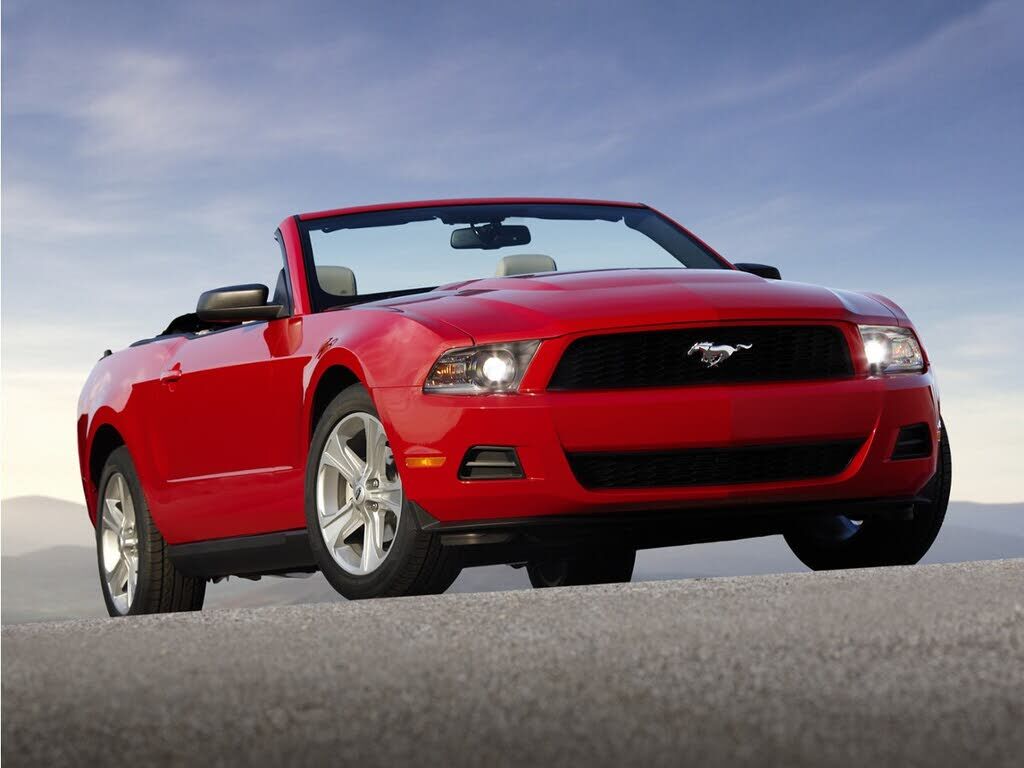2010 FORD Mustang
