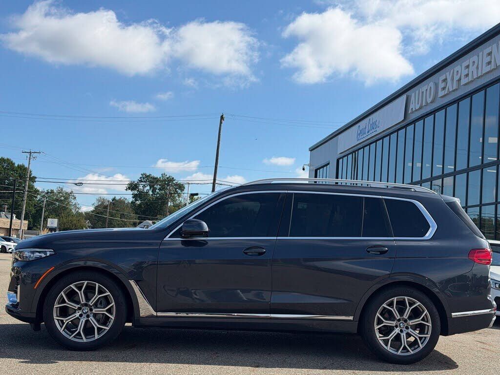2020 BMW X7
