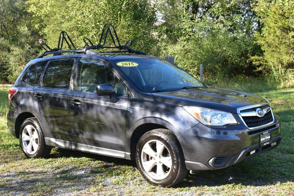 2015 SUBARU Forester